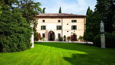 Verona: palazzi, ville e giardini aperti gratuitamente domenica 24