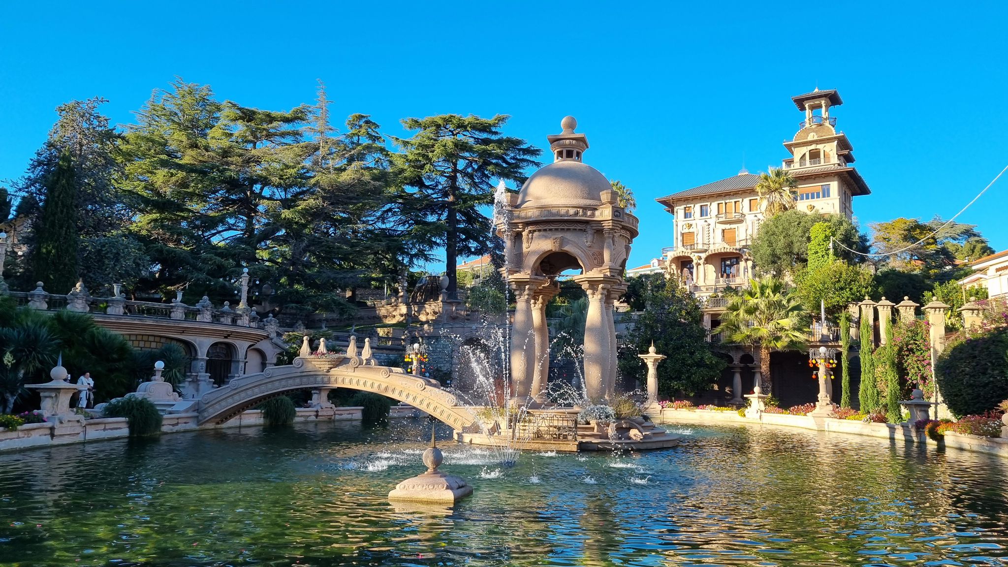 Villa Grock: la magia del circo incorniciata a Imperia